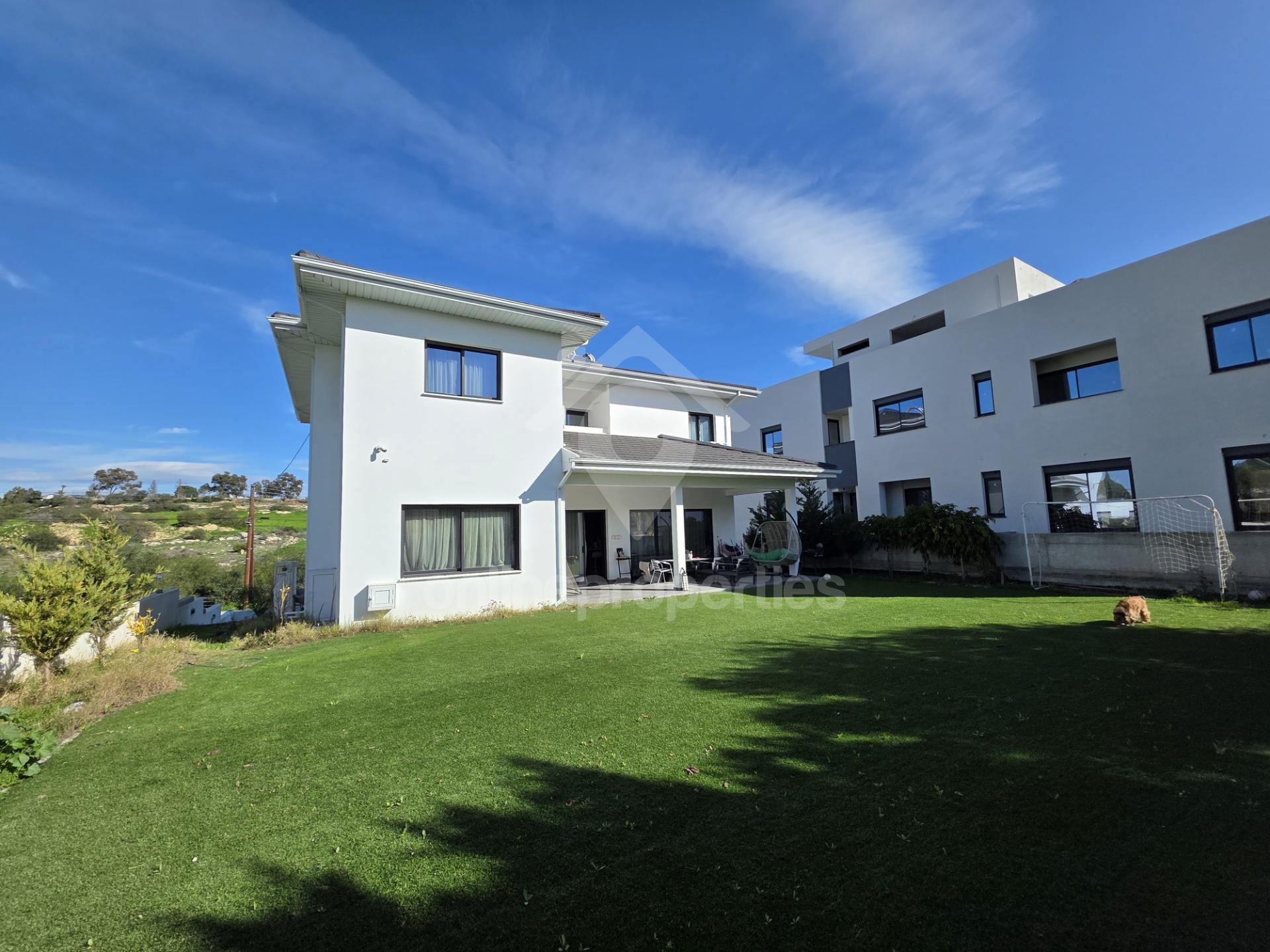 Modern Elegance Meets Mountain Views