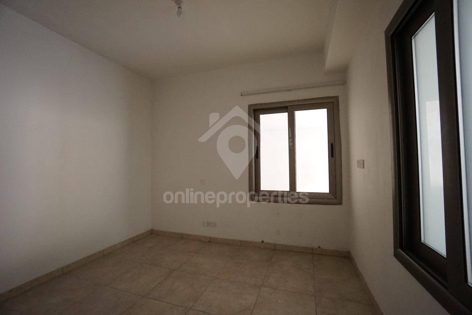 To change image, hover mouse over thumbnails below