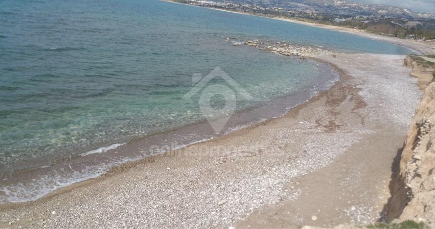 To change image, hover mouse over thumbnails below