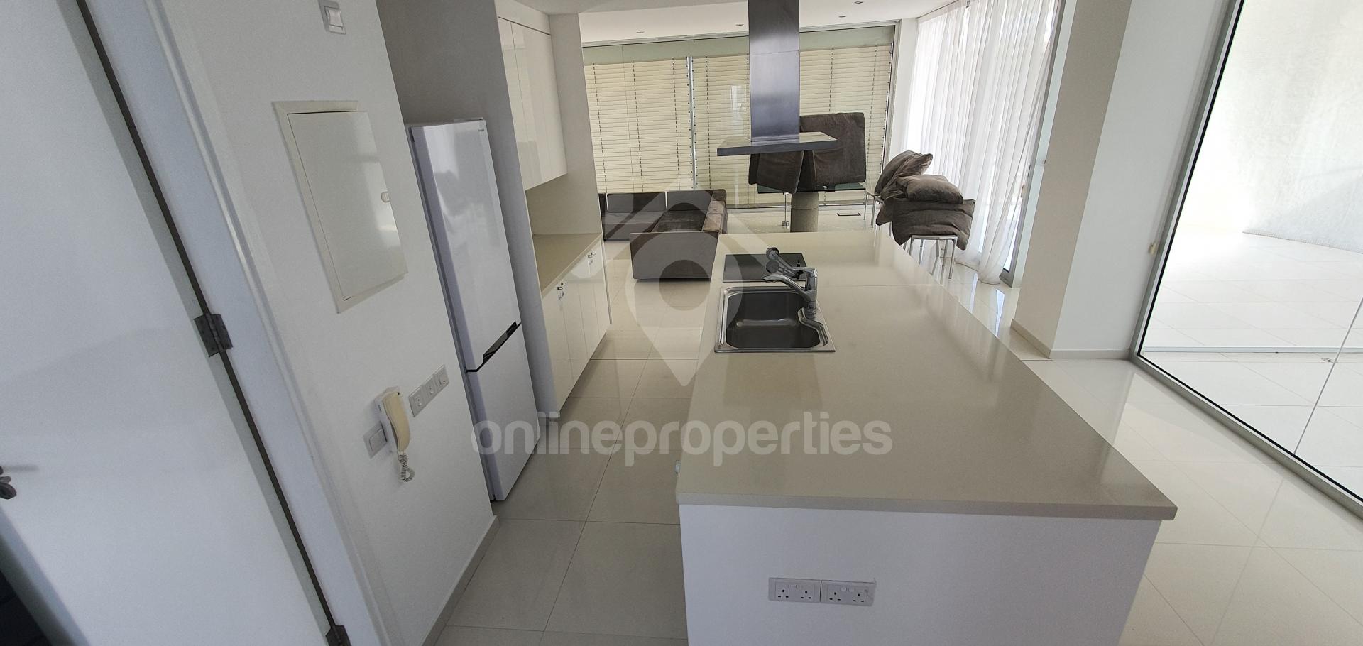 To change image, hover mouse over thumbnails below