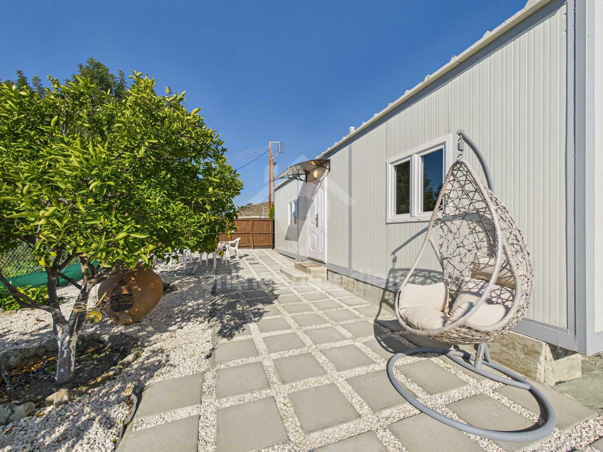 Your Cozy Escape 1-Bedroom House for Rent in Monagroulli