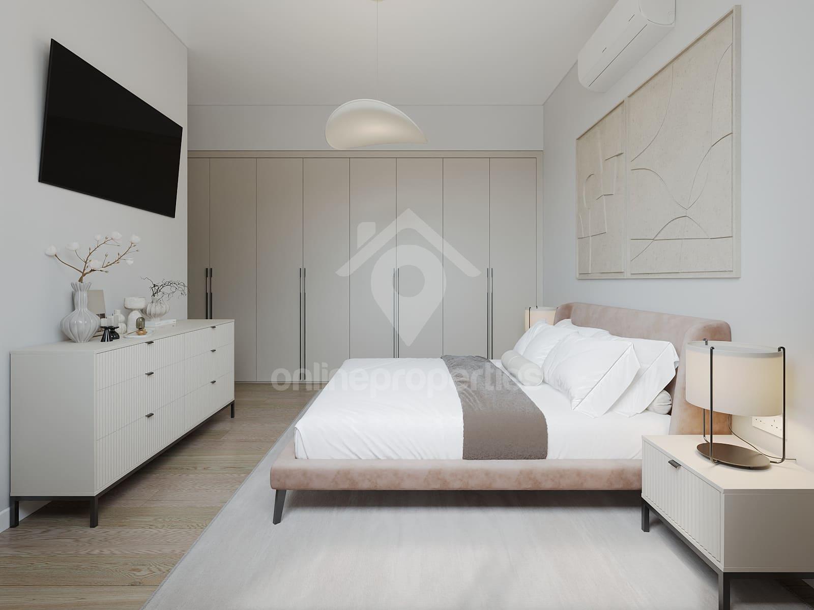 To change image, hover mouse over thumbnails below