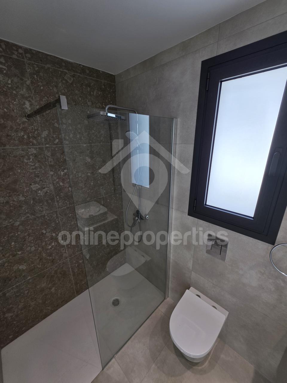 To change image, hover mouse over thumbnails below