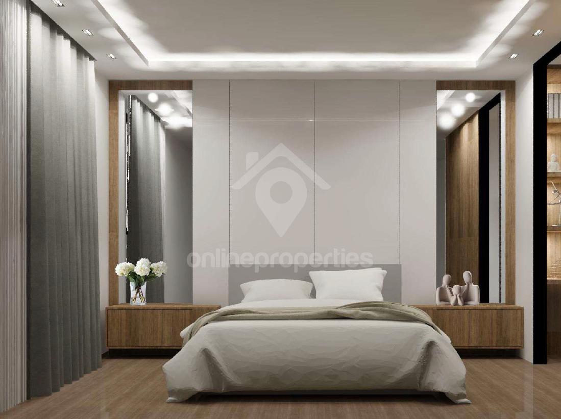 To change image, hover mouse over thumbnails below