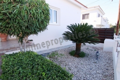 To change image, hover mouse over thumbnails below