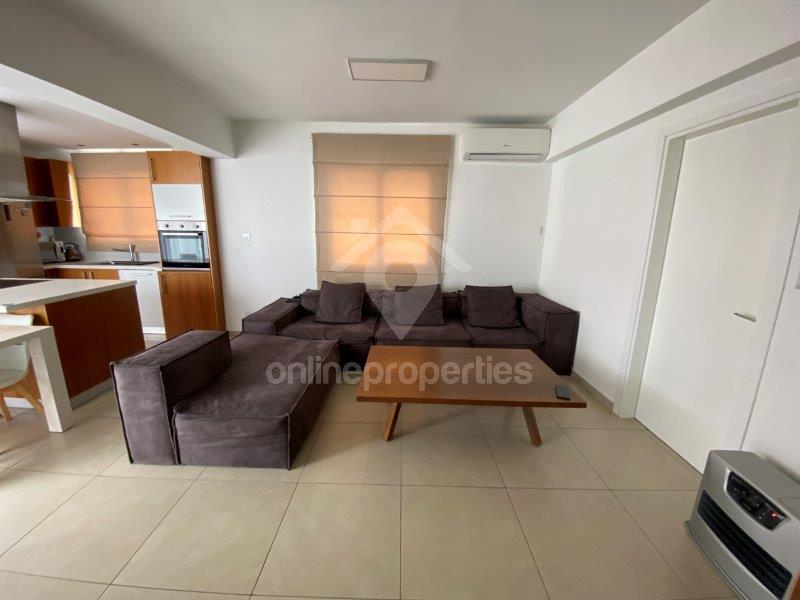 To change image, hover mouse over thumbnails below