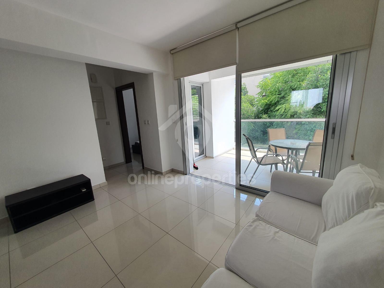 To change image, hover mouse over thumbnails below