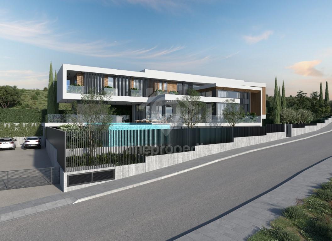 To change image, hover mouse over thumbnails below