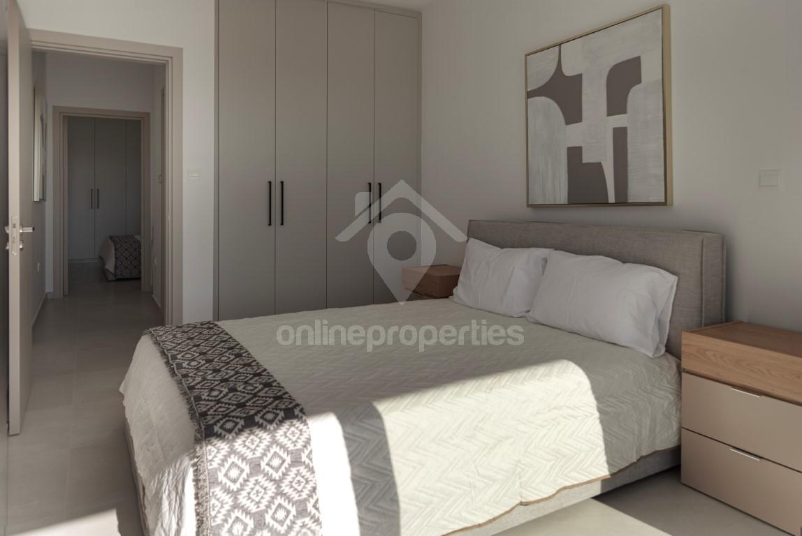 To change image, hover mouse over thumbnails below