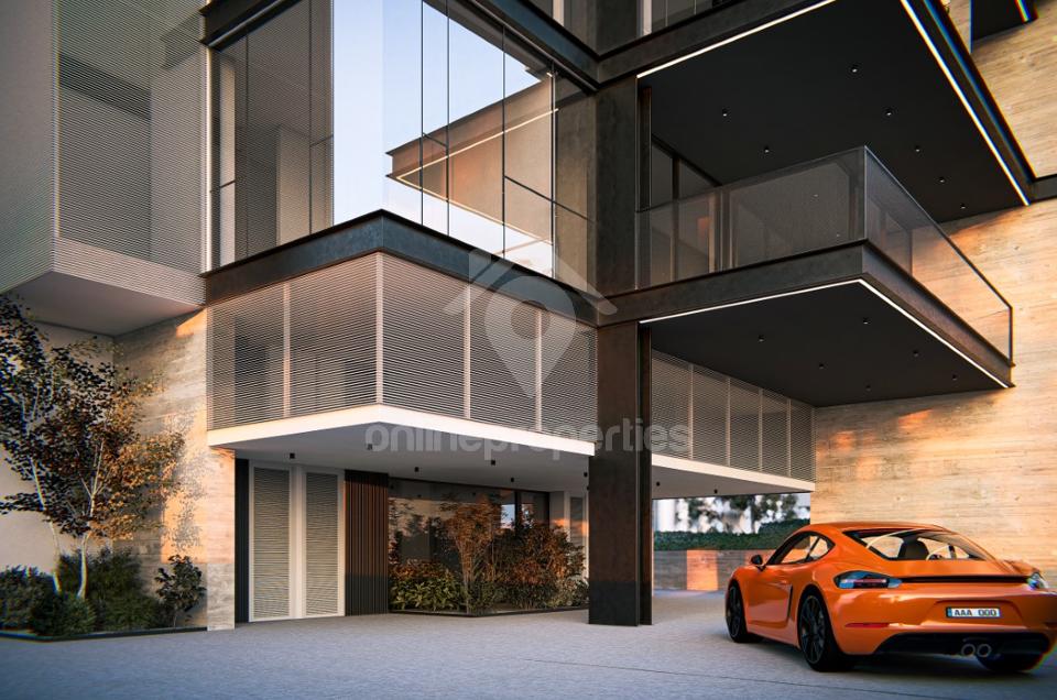 To change image, hover mouse over thumbnails below