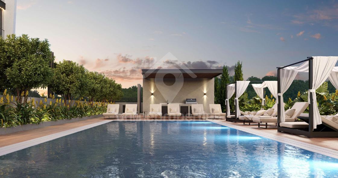 To change image, hover mouse over thumbnails below